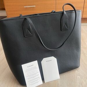 Alxiliary Black Women's Tote Bag Aritzia NWT